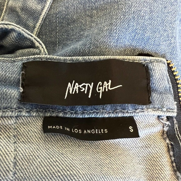 NASTY GIRL SIZE Small WASHED DENIM MINI DUNGAREE DRESS Overall - Picture 5 of 9